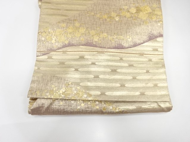  金銀糸　箔散らし模様織り出し　名古屋帯